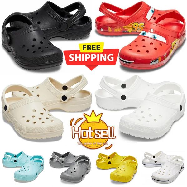 crocs sandales pantoufles kids mens women charms salehe bembury croc crocc croos crocks slides Top Designer plataforma sandals triplo preto chinelos sapatos loafers 【code ：L】