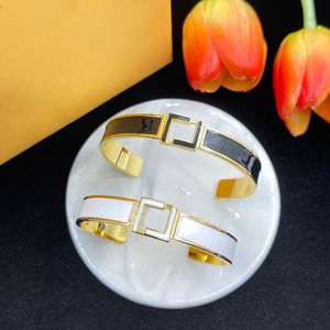 2024 Classic F Bracelet Designer Gold Brand Brand Brand Email Bracelets for Men Women Birthday Bielry Black Holiday Gifts With Box Great Onlin
