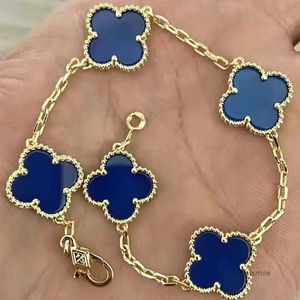 2024 Klassieke Mode Charme Armbanden 4four Leaf Clover Designer Sieraden 18k Gouden Armband voor Vrouwen Elegante Sieraden Gift 2l13