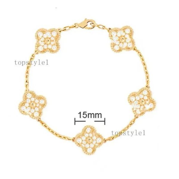 2024 Classiques 4 / quatre feuilles Clover Charm Bracelets Chaîne de bracelet 18k Gold Agate Shell Moto-of-Pearl For Women Girl Wedding Mother 'Day Bijoux Cadeaux Q5