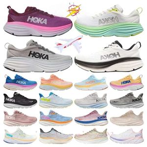 2024 Clifton 9 Chaussures de course Femme Femme Sneakers One Bondi 8 hommes Blakc White Harbor Mens Women Trainers Runnners 36-45