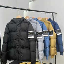 2024 Diseñador de ropa Stones Island Sudadera con capucha Compagnie Manga larga Cremallera Hombres T Abrigo Cazadora Abrigos CP Chaqueta 13 A3AY