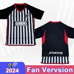 2024 Club de Cuervos Mens Soccer Jerseys Sanjuan Viniegra Bravo Tamayo Home Shirts de football blanc noir