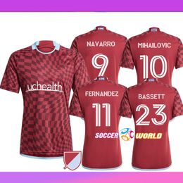 2024 Colorado Soccer Jerseys 24 25 Rapids Home Fans versie Mihailovic Abubakar Diak Navarro Fernandez Bassett Beaudry Men Kit Kids Football Shirts Uniform