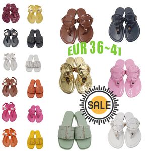 2024 Comfort Designer Slippers Dames Sandalen Luxe Summer Beach Slipper Womens Rubber Sandaal Flip Flops Soft Slide