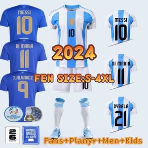 2024 Copa America Argentina Samsung Football Jersey Commémorative Fan Player Edition Mesis Dybala Di Maria Martinez de Paul Maradona Mens et Womens Childrens Set