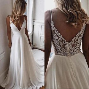 2024 Country Sexy A Line Wedding Dresses V Neck Chiffon Appliques Open terug met Button Court Train Plus Size Boho Bridal Jurken Custom 403 0422