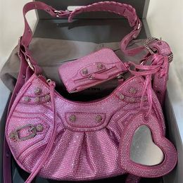 2024 crossbody pochette sac moto demi-lune sacs femmes hommes designer strass sac à main diamant luxe fourre-tout sacs à main mode rétro