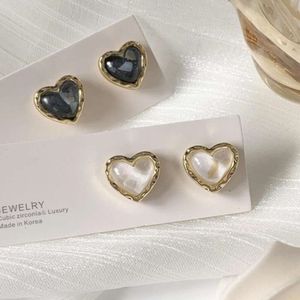 Boucles d'oreilles en cristal pour femmes, Clips d'oreilles en perles métalliques, à la mode, pour filles, bijoux élégants, tendance, cadeau de fête, 001, 2024