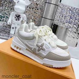 2024 Custom Fashion Classic Luxury Mens Women Running Shoes Lovers White Trainer Designer Sneakers Printing Low-Top groen Rood Black Wit Ademend Running 36-45 M3
