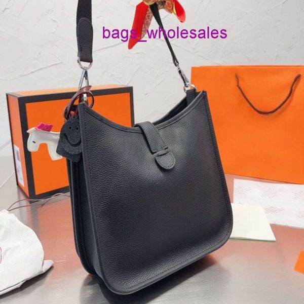 2024 Bag de design Factory Store Direct Store Online Wholesale and Retail NOUVEAU SAG CUIR MODE Personnalisé Sac Hollow Bethet Feme