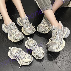 2024 Designer 3 3.0 3xl Paris Men Women Triple S Casual Shoes Sock White Black Sneakers Track 9 9.0 Tess.S.Gomma lederen trainer nylon gedrukt platformschoenen H49