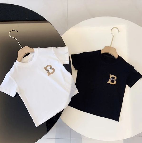 2024 Designer bébé enfants à manches courtes t-shirts tops baby garçons de luxe marque chemises filles lettre de mode tshirts chilsrens décontractées