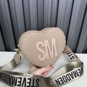 2024 Bolsa de diseñador Love Bags Crossbody Bag Mini Bum Bag Mackpack Back Pack Backdle Bolss Tours Bag Single Totes Single Peach Heart Messenger 00 00