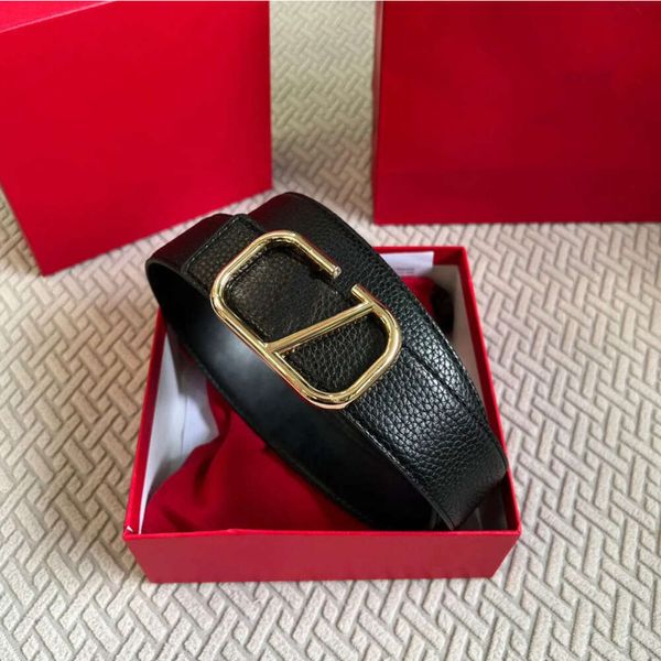 2024 Cinturón de diseñador Lychee Grain Skin Designers Cinturones Tendencia clásica Cinturones de letras de oro sólido para mujeres 3 Color Ancho 3.8 cm Tamaño 105-125 Casual lge558