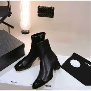 2024 designer zwart-witte Martin-laarzen Enkellaarsjes Echt leer Halfhoge laarzen Veterlaarzen Meerdere stijlen om uit te kiezen Lakleerlaarzen