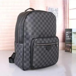 2024 Diseñador Mochilas negras Bolsos Hombres Mujeres Mochilas de cuero genuino Bolso de escuela Moda Lady Knapsack Back Pack Presbicia Mochila Bolsas