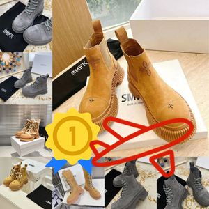 2024 Designer laarzen populaire trendy dames korte enkelschoen luxe zolen dames feest dik hiel maat 35-40 wandelen smfk gai
