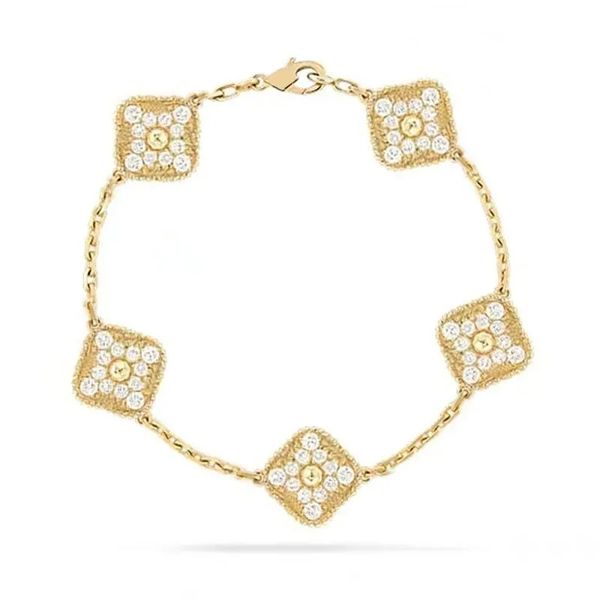 2024 Bracelets de créateurs Van Clover Bracelet Four Leaf Clover 18K Gold Love Bangle Pendentif Sparkling Crystal Diamond pour le mariage Bijoux de fête des mères avec BoxQ7