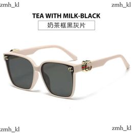 2024 Designer Cucci Lunettes de soleil 2024 New G Family Large Frame Square Womens et haut de gamme Instagram Popular Plain Street Photo Showcase Face Small 211