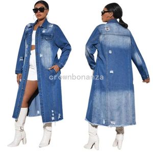 2024 Designer Denim Trench Coat Feme Fashion Fashion Hiver Breaker Wind Breaker Long Ripped Veste Cardigan Denim Cloak Outwear Bulk Vêtements en gros