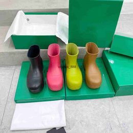 2024 Designer Fashion Boots Puddle Bomber Heren schoenen enkel laars