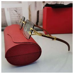 2024 Designer Bril Dames Zonnebril voor Heren Houten Brillen Gouden Frame Luipaardkop Metalen Schroevendraaier Zonnebrilmonturen Groen Houten Snijwerk Brillen met Doos 9er