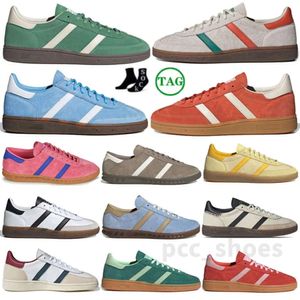 2024 Designer Handball Spezial Casual Chores Men Femmes Chaussures décontractées Snekers Navy Scarlet Aluminium Core noir Scarlet Gum Clear Pink Arctic Night Light Black Jaune