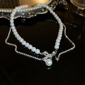 2024 Bijoux de créateur Nature Collier de perle de perle Choker Goth Trend Jewelry Luxury Designer Bijoux pour femmes Colliers Iced Out Chain Sister Gift Free