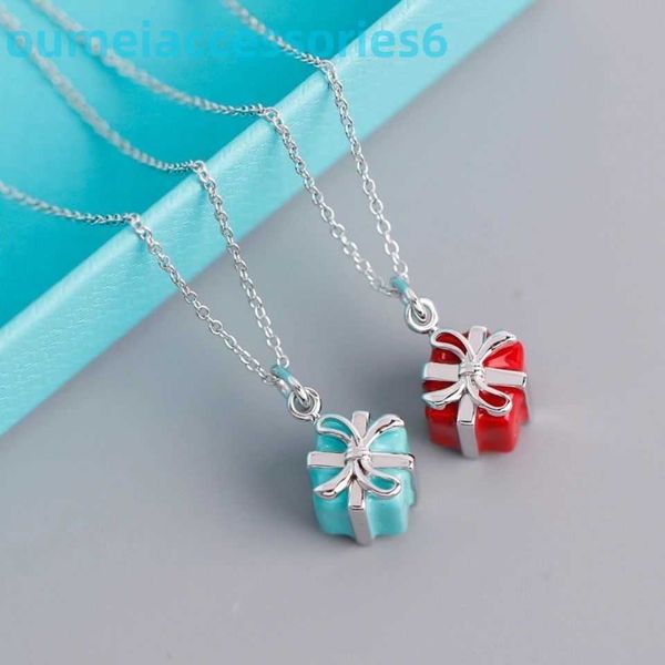 Collares de joyería de marca de lujo para mujer, caja de regalo con llave, corazón de melocotón, lazo de amor, colgante de perla, cadena para clavícula, 2024