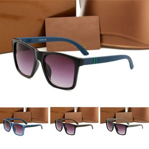 2024 Designer Luxe zonnebril voor mannen Design Fashion Sun Glasses Square frame Coating Mirror Lens Carbon Fiber Summer Women With Box