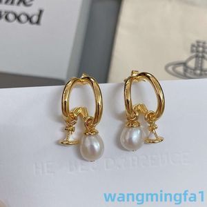 2024 Designer Luxe Xitai Queenjewellery Stud 3d Little Saturn Pearl Prachtige Gold Half Ring voor dames dubbele oorbellen met waterdruppels modieuze Franse stijl