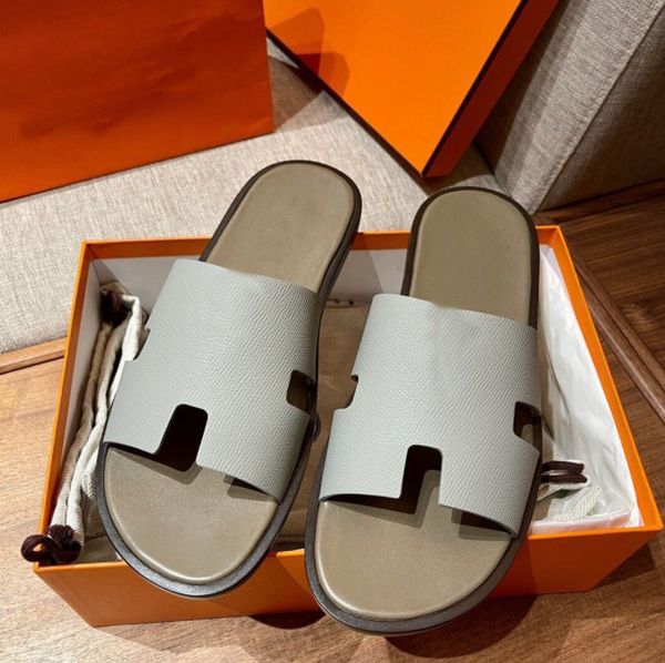 2024 Designer Men Sandal Sandal Boys Fashion Paris glissements patrimoniaux Calfskin Sandales de chaussures décontractées Marche d'été de haute qualité