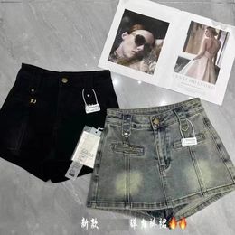 2024 Diseñador Nuevo cinturón de gama alta de gama pantalones cortos de jean de estilo breve de estilo de jean, tamaño S-3XL