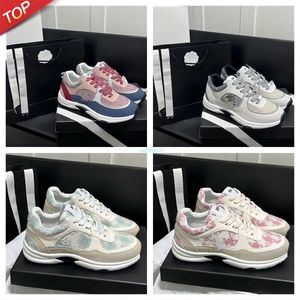 2024 Chaussures de course designer Brand Channel Sneakers Womens Lace-Up Casual Classic Classic Trainer SDFSF TAST ENFED EFFET CITY GSFS SIZE000000