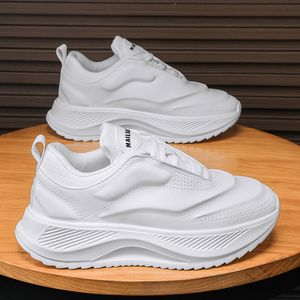 2024 Designer Running Shoes Platform Low Top Men Femme Blanc Blanc Black Grey Gris Brown Trainers Sneakes non-glip