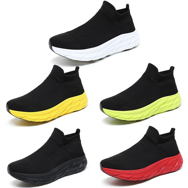2024 Chaussures de course designer femme homme blanc noir vert rouge noir respirant épais sole mens entraîneurs sportiels baskets gai