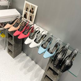 Zapatos de diseñador 2024, zapatos de cuero lujosos y de alta calidad de 8,5 cm, sandalias de mujeres, zapatillas para mujeres de moda, tacón grueso, 35-43 con caja