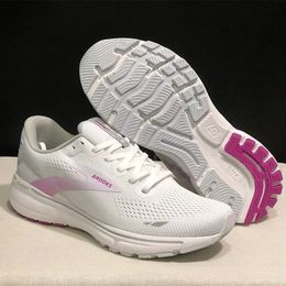 2024 Chaussures de créateurs chaussures de course hommes femmes fantômes blanc noir blanc gris jaune orange entraîneurs glycérine luxe