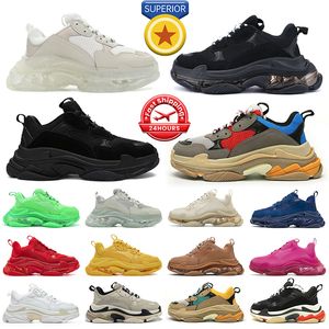 2024 Chaussures de créateurs Triple S baskets hommes hommes femme claire semelle noire blanche gris rouge bleu néon vert beige rose jaune mens entraîneurs extérieurs plate-forme de sport