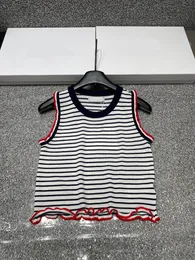 2024 Designer Summer Stripe's Stripe Knits O Leck broderie Sleevess Knit Pullers Casual High Street Wear Tri Treed Tops