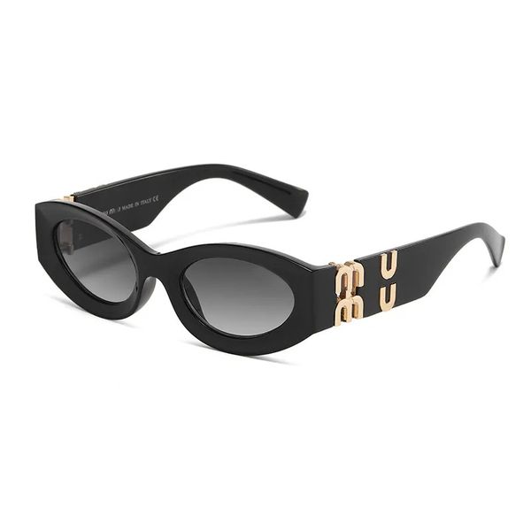 2024 Lunettes de soleil designer pour hommes femmes m lunettes de soleil mode Cat Eye Lunettes de soleil Luxury Gold Lettre de soleil Plotte