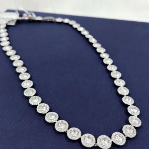 2024 Designer Swan Bracelets Tennis Bracelet pour femmes Boucle d'oreille de haute qualité plaqué or argent cristal vert bleu diamant collier chaîne pour hommes bijoux de luxe cadeau