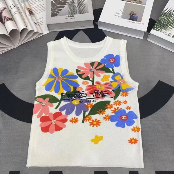 2024 Designer Sweet Flower Print C Lettre en métal Étiquette en tricot sans manches réservés pour femmes couchage de luxe serré