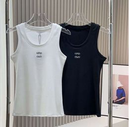 2024 Designer T-shirt Femmes Cropped Top T-shirts Tank Anagram Jersey de coton régulier Camis Femme Tees Broderie Tricots pour Sport Yoga Simple Vest 9985ess