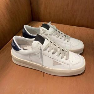 2024 Designer Top Quality Gold Sneakers Designer Dress Shoes Super Star Dirty Super Star Black Blanc Rose Ball Green Star Sneakers pour les femmes et les hommes