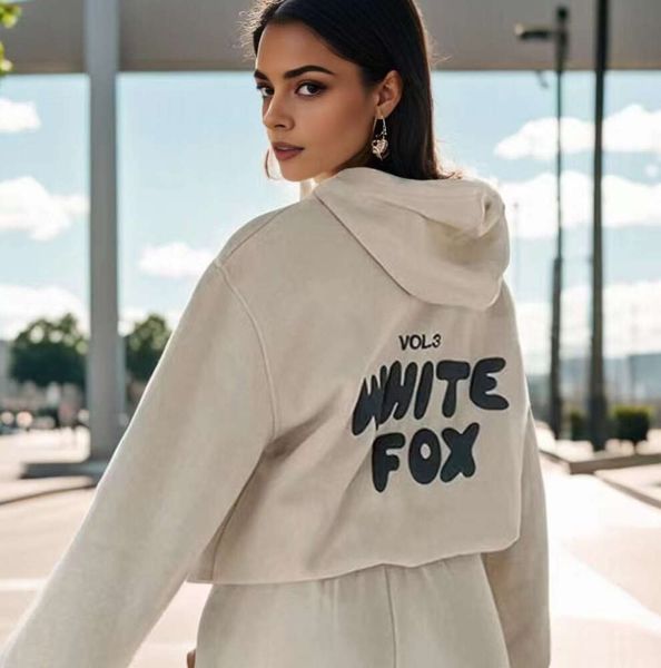 2024 Designer Survêtement White Fox Sweat à capuche Ensembles Deux 2 pièces Femmes Vêtements Vêtements Sportif Pull à manches longues à capuche Printemps Automne Hiver Vente