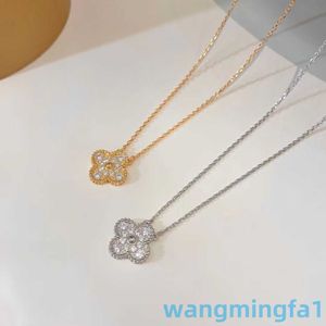 2024 Designer vans v Jinfan Klavertje Vier Ketting voor Vrouwen Verdikte 18k Rose Volledige Diamond Klassieke Veelzijdige Gouden Ketting