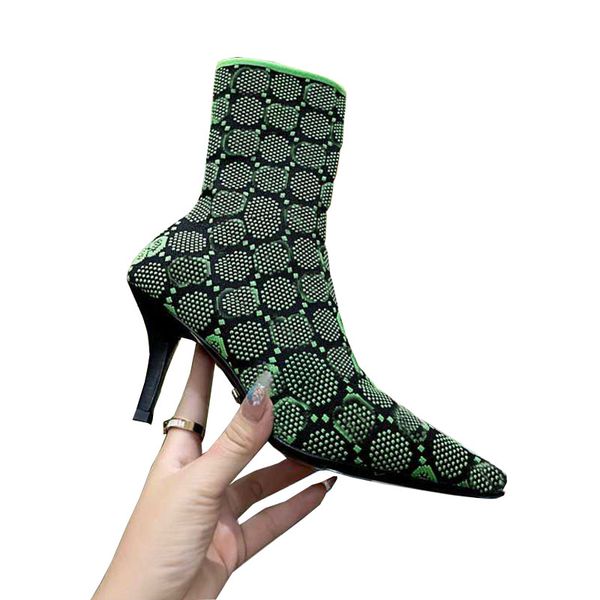 2024 Gucci Designer Femmes Bottines tricot Bottines en cuir Femmes Bottes à talons mi-hauts Bout pointu Noir jaune rose violet G Bottes à talons hauts