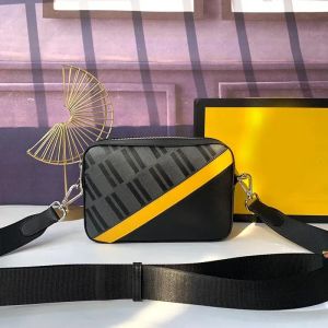 2024 Ontwerpers Tassen Dames Heren Cameratas Schoudertas Totes Flap Clutch Pouch Handtas Portemonnee Leer Afneembare riem Ritssluiting Crossbody Tassen Rugzak M0286